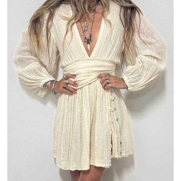 Jen’s pirate booty. Size small - Picture 4 of 5